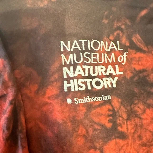 Women’s or youth T shirt Smithsonian Museum T Rex XL - Picture 3 of 11